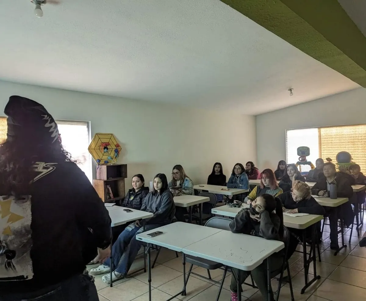 Participantes de una capacitación de Explora tu Potencial